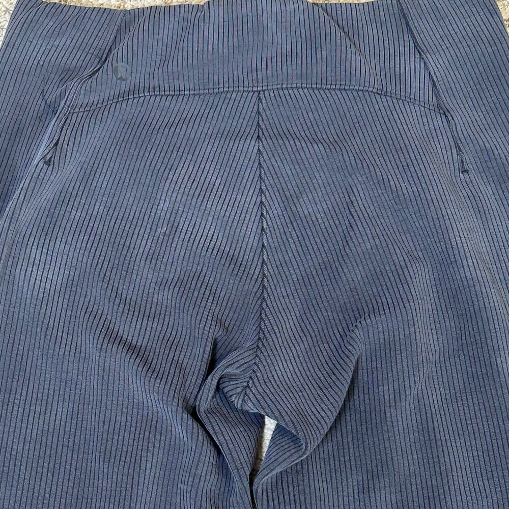 Lululemon black grey ribbed softstreme zip leg high rise cropped pants size 10 - Picture 6 of 11